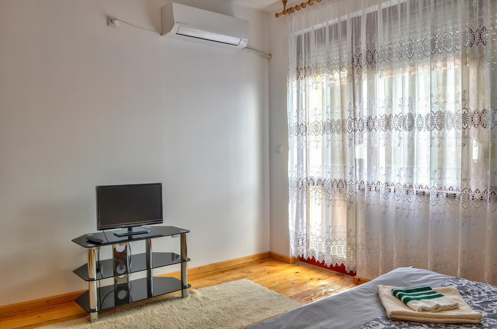 Guest House Joji Sapareva Banya Phòng bức ảnh